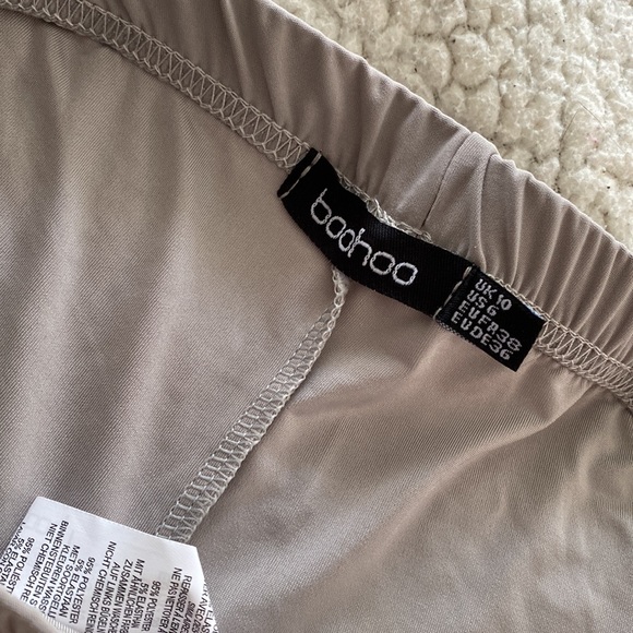 NWOT grey biker shorts - Picture 3 of 3